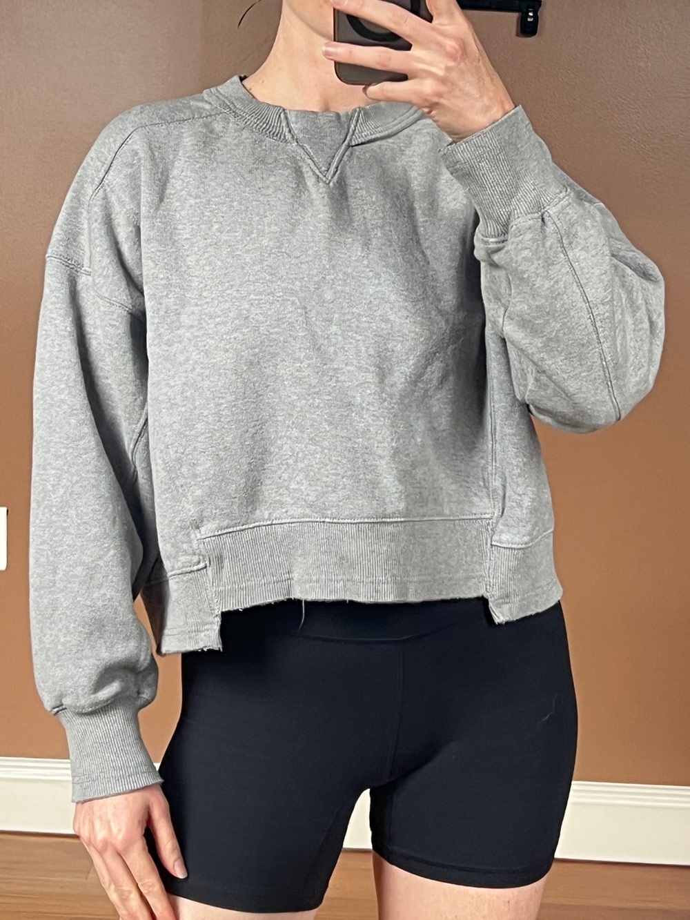 Free People Gray Women's Cropped Crewneck Sweatshirt